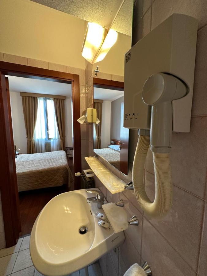 Hotel Aspromonte Μιλάνο Εξωτερικό φωτογραφία