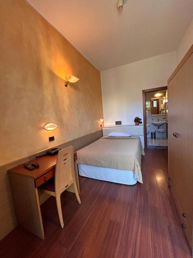 Hotel Aspromonte Μιλάνο Εξωτερικό φωτογραφία