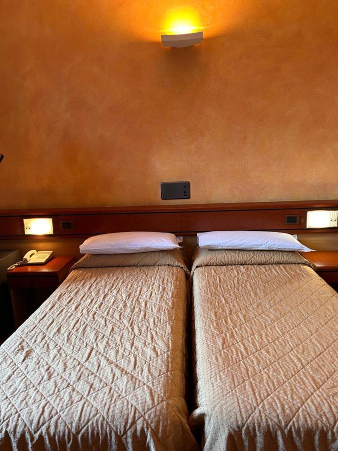 Hotel Aspromonte Μιλάνο Εξωτερικό φωτογραφία